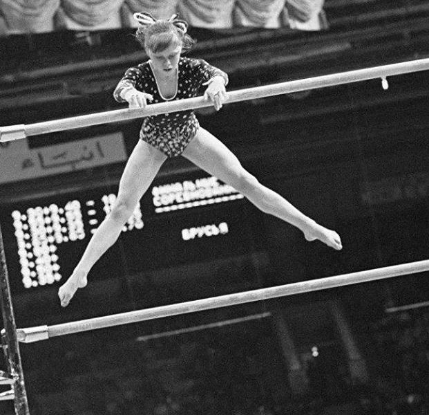 Elena Mukhina – An Old School Gymnastics Blog